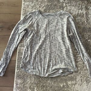 White lululemon long sleeve tee